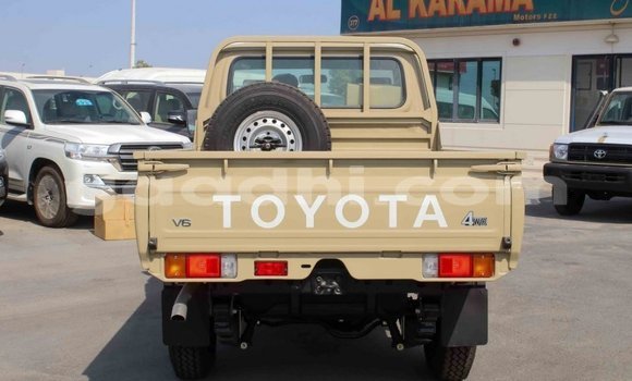 Buy Import Toyota Land Cruiser Beige Car in Import - Dubai in Somalia Buy Import Toyota Land Cruiser Beige Car in Import - Dubai in Somalia