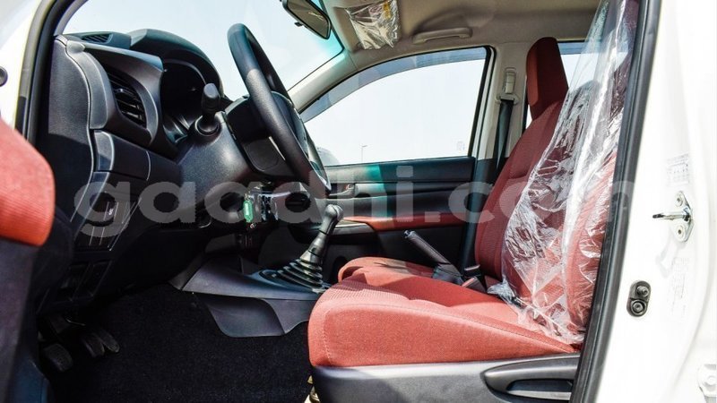 Big with watermark toyota hilux somalia import dubai 4191