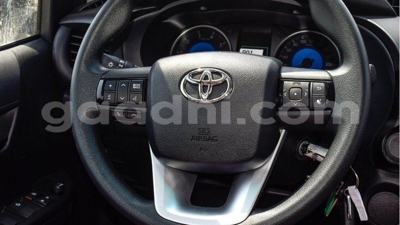 Big with watermark toyota hilux somalia import dubai 4191