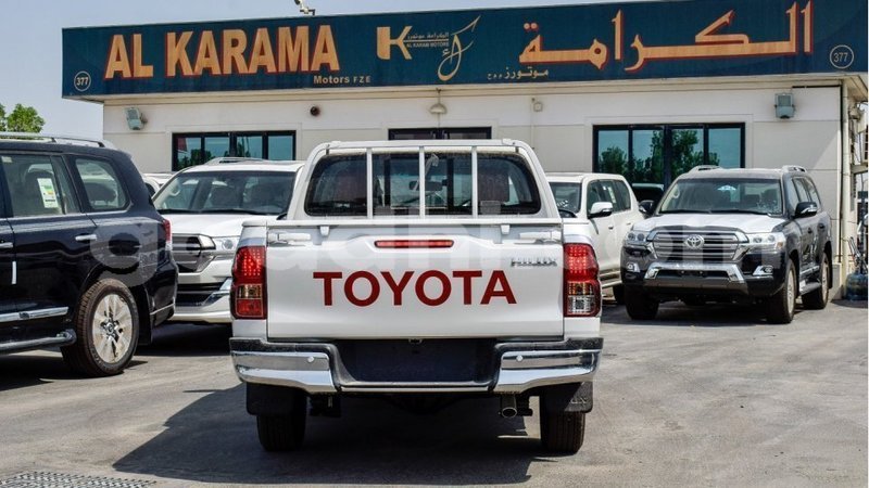 Big with watermark toyota hilux somalia import dubai 4191
