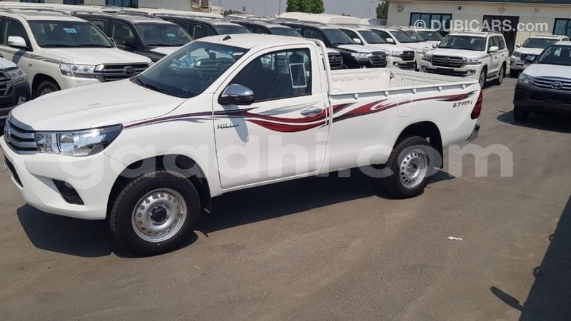 Big with watermark toyota hilux somalia import dubai 4192