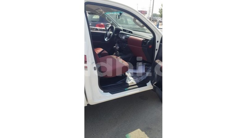 Big with watermark toyota hilux somalia import dubai 4192