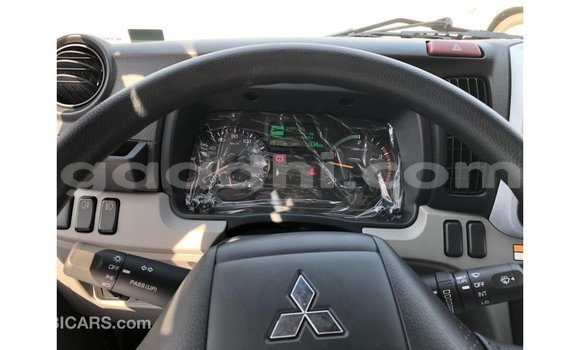 ይግዙ Imported Mitsubishi L400 ነጭ የጭነት መኪና በ Import - Dubai በ ሶማሊያ ይግዙ Imported Mitsubishi L400 ነጭ የጭነት መኪና በ Import - Dubai በ ሶማሊያ