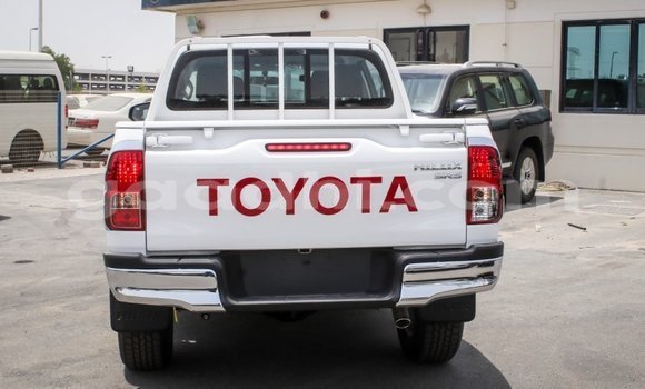 Buy Import Toyota Hilux White Car in Import - Dubai in Somalia Buy Import Toyota Hilux White Car in Import - Dubai in Somalia