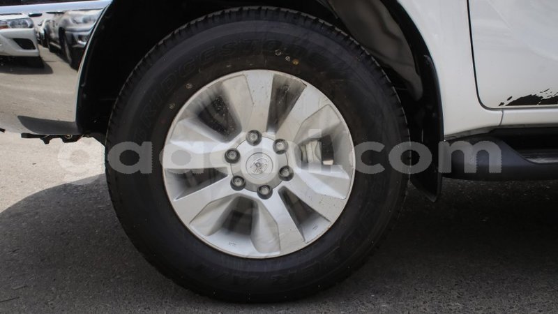 Big with watermark toyota hilux somalia import dubai 4194