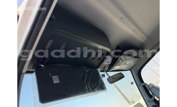 Nunua Imported Mitsubishi L400 Nyeupe Lori ndani ya Import - Dubai nchini Somalia Nunua Imported Mitsubishi L400 Nyeupe Lori ndani ya Import - Dubai nchini Somalia