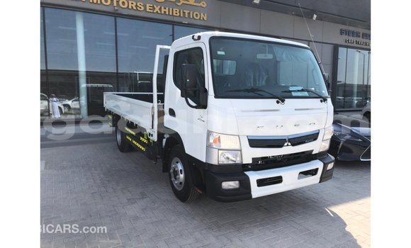 Buy Import Mitsubishi L400 White Truck in Import - Dubai in Somalia Buy Import Mitsubishi L400 White Truck in Import - Dubai in Somalia