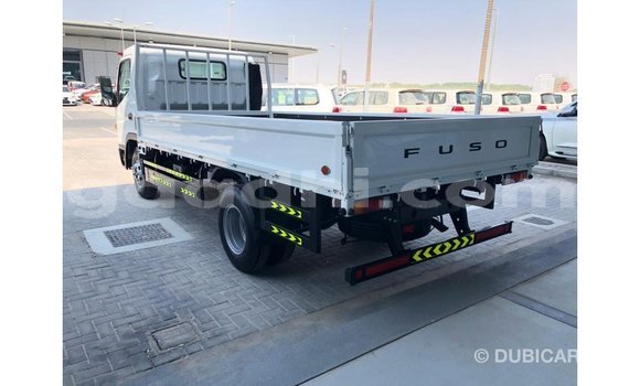 Buy Import Mitsubishi L400 White Truck in Import - Dubai in Somalia Buy Import Mitsubishi L400 White Truck in Import - Dubai in Somalia