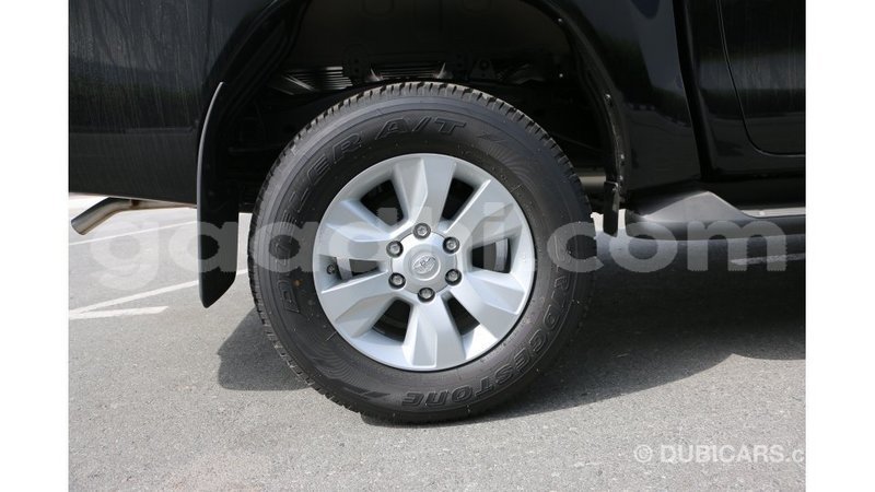 Big with watermark toyota hilux somalia import dubai 4199