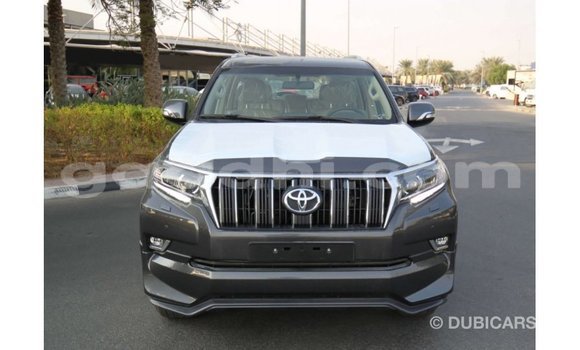 Nunua Imported Toyota Prado Nyingine Gari ndani ya Import - Dubai nchini Somalia Nunua Imported Toyota Prado Nyingine Gari ndani ya Import - Dubai nchini Somalia