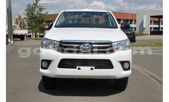 Buy Import Toyota Hilux White Car in Import - Dubai in Somalia Buy Import Toyota Hilux White Car in Import - Dubai in Somalia