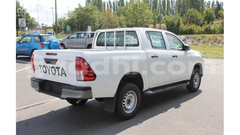 Big with watermark toyota hilux somalia import dubai 4207