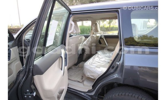 Nunua Imported Toyota Prado Nyingine Gari ndani ya Import - Dubai nchini Somalia Nunua Imported Toyota Prado Nyingine Gari ndani ya Import - Dubai nchini Somalia
