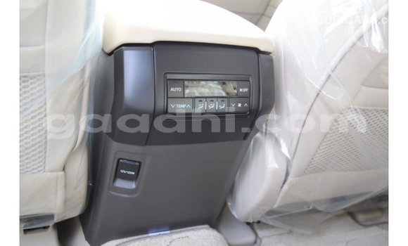 Nunua Imported Toyota Prado Nyingine Gari ndani ya Import - Dubai nchini Somalia Nunua Imported Toyota Prado Nyingine Gari ndani ya Import - Dubai nchini Somalia