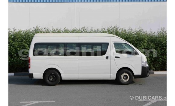 Buy Import Toyota Hiace White Car in Import - Dubai in Somalia Buy Import Toyota Hiace White Car in Import - Dubai in Somalia