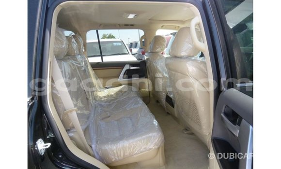 ይግዙ Imported Toyota Land Cruiser ጥቁር መኪና በ Import - Dubai በ ሶማሊያ ይግዙ Imported Toyota Land Cruiser ጥቁር መኪና በ Import - Dubai በ ሶማሊያ
