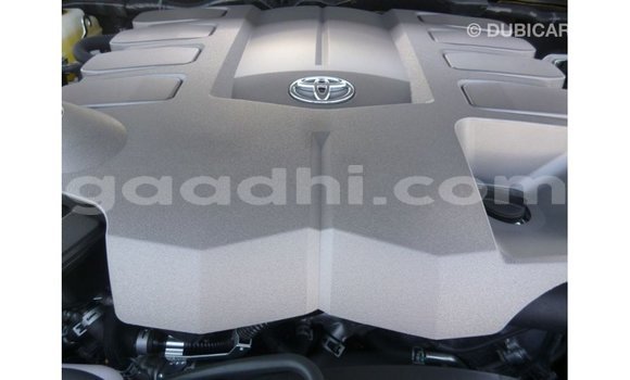 ይግዙ Imported Toyota Land Cruiser ጥቁር መኪና በ Import - Dubai በ ሶማሊያ ይግዙ Imported Toyota Land Cruiser ጥቁር መኪና በ Import - Dubai በ ሶማሊያ
