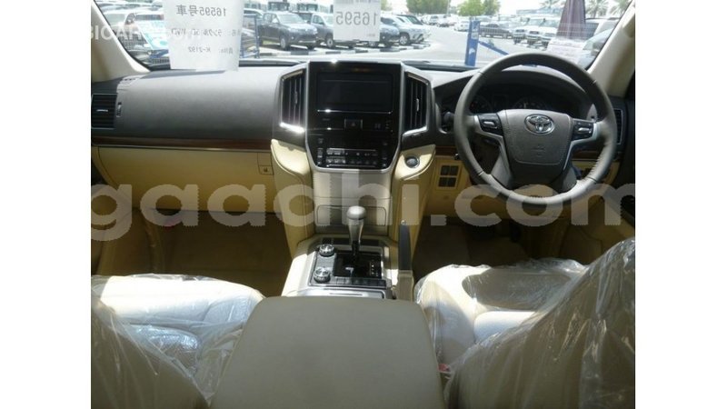 Big with watermark toyota land cruiser somalia import dubai 4218