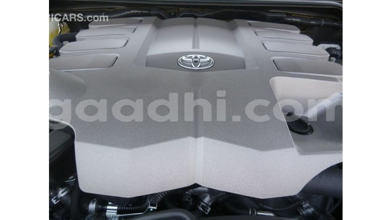 Big with watermark toyota land cruiser somalia import dubai 4218