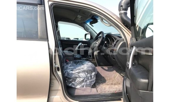 Acheter Import Voiture Toyota Land Cruiser Autre à Import - Dubai, Somalie Acheter Import Voiture Toyota Land Cruiser Autre à Import - Dubai, Somalie