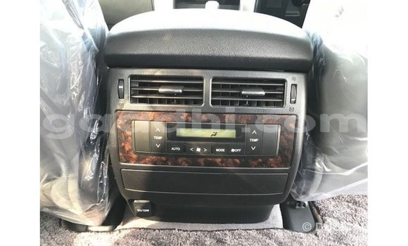 Acheter Import Voiture Toyota Land Cruiser Autre à Import - Dubai, Somalie Acheter Import Voiture Toyota Land Cruiser Autre à Import - Dubai, Somalie