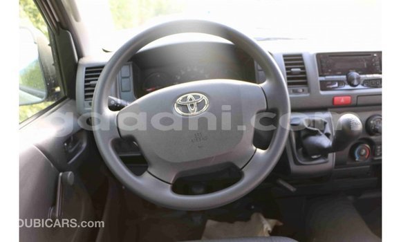 Buy Import Toyota Hiace White Car in Import - Dubai in Somalia Buy Import Toyota Hiace White Car in Import - Dubai in Somalia