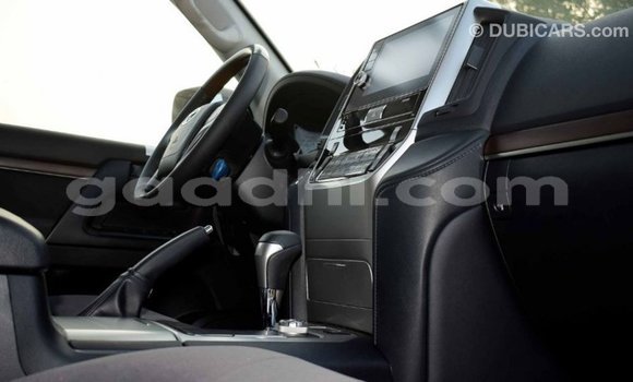 اشتري Imported Toyota Land Cruiser أبيض سيارة في Import - Dubai في الصومال اشتري Imported Toyota Land Cruiser أبيض سيارة في Import - Dubai في الصومال