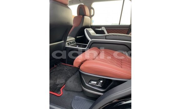 اشتري Imported Toyota Land Cruiser أسود سيارة في Import - Dubai في الصومال اشتري Imported Toyota Land Cruiser أسود سيارة في Import - Dubai في الصومال