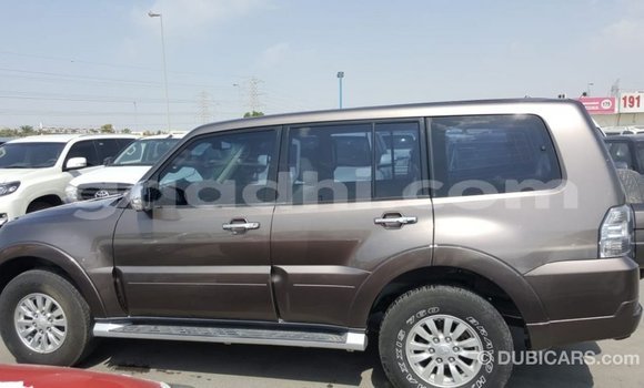 Imported Mitsubishi Pajero Brown Makiinaa iti Import - Dubai keessatti Somalia keessatti Imported Mitsubishi Pajero Brown Makiinaa iti Import - Dubai keessatti Somalia keessatti