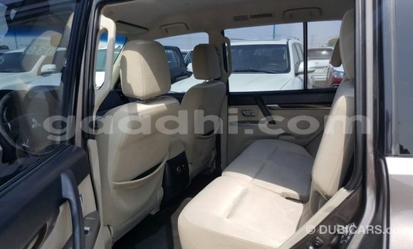 Imported Mitsubishi Pajero Brown Makiinaa iti Import - Dubai keessatti Somalia keessatti Imported Mitsubishi Pajero Brown Makiinaa iti Import - Dubai keessatti Somalia keessatti