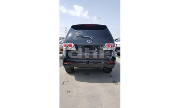 Imported Toyota Fortuner Black Makiinaa iti Import - Dubai keessatti Somalia keessatti Imported Toyota Fortuner Black Makiinaa iti Import - Dubai keessatti Somalia keessatti