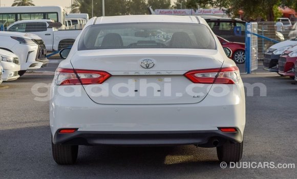 اشتري Imported Toyota Camry أبيض سيارة في Import - Dubai في الصومال اشتري Imported Toyota Camry أبيض سيارة في Import - Dubai في الصومال