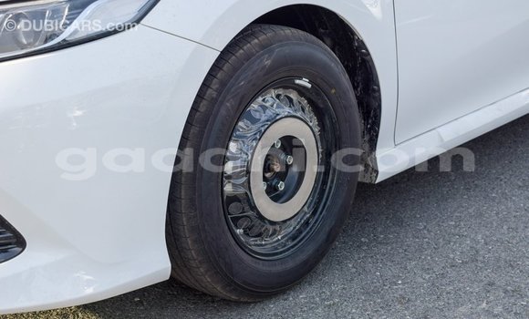 اشتري Imported Toyota Camry أبيض سيارة في Import - Dubai في الصومال اشتري Imported Toyota Camry أبيض سيارة في Import - Dubai في الصومال