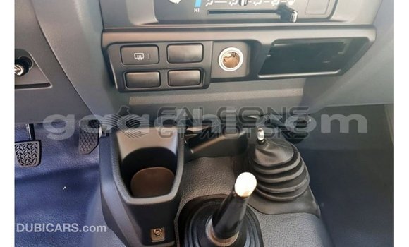 Buy Import Toyota Land Cruiser White Car in Import - Dubai in Somalia Buy Import Toyota Land Cruiser White Car in Import - Dubai in Somalia