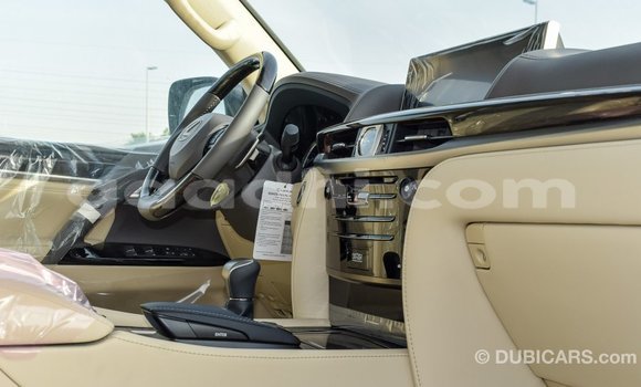 اشتري Imported Lexus LX أبيض سيارة في Import - Dubai في الصومال اشتري Imported Lexus LX أبيض سيارة في Import - Dubai في الصومال