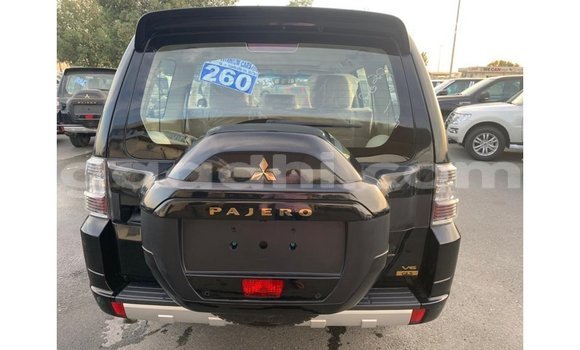 اشتري Imported Mitsubishi Pajero أسود سيارة في Import - Dubai في الصومال اشتري Imported Mitsubishi Pajero أسود سيارة في Import - Dubai في الصومال