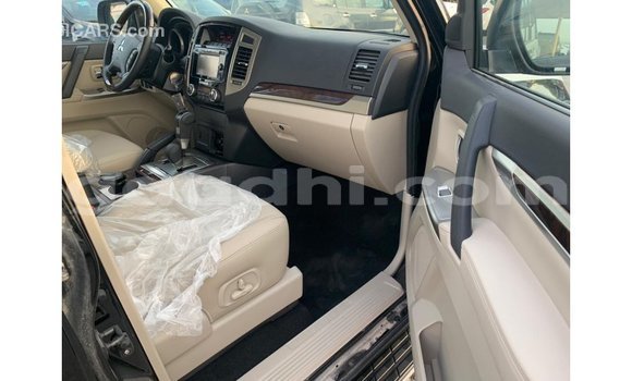 اشتري Imported Mitsubishi Pajero أسود سيارة في Import - Dubai في الصومال اشتري Imported Mitsubishi Pajero أسود سيارة في Import - Dubai في الصومال
