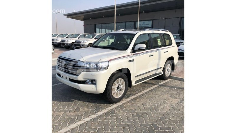 Big with watermark toyota land cruiser somalia import dubai 4246