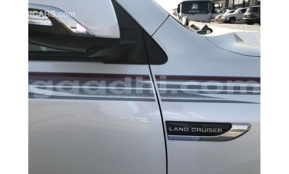 Buy Import Toyota Land Cruiser White Car in Import - Dubai in Somalia Buy Import Toyota Land Cruiser White Car in Import - Dubai in Somalia