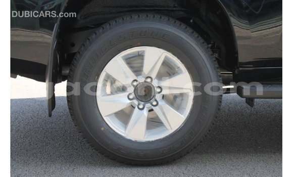 اشتري Imported Toyota Hilux أسود سيارة في Import - Dubai في الصومال اشتري Imported Toyota Hilux أسود سيارة في Import - Dubai في الصومال