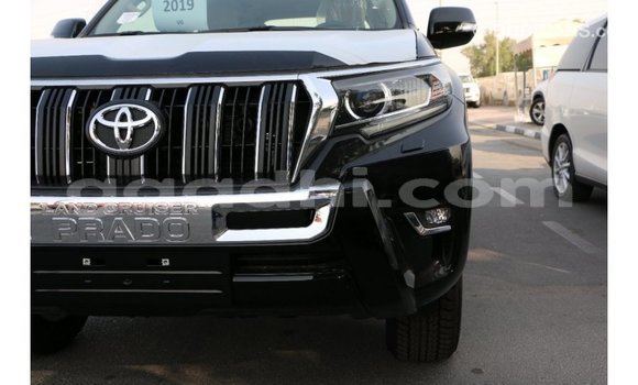 Nunua Imported Toyota Prado Nyeusi Gari ndani ya Import - Dubai nchini Somalia Nunua Imported Toyota Prado Nyeusi Gari ndani ya Import - Dubai nchini Somalia