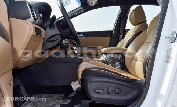 Acheter Import Voiture Kia Sportage Blanc à Import - Dubai, Somalie Acheter Import Voiture Kia Sportage Blanc à Import - Dubai, Somalie