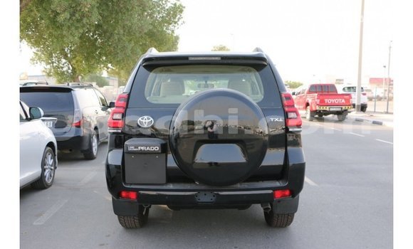 Nunua Imported Toyota Prado Nyeusi Gari ndani ya Import - Dubai nchini Somalia Nunua Imported Toyota Prado Nyeusi Gari ndani ya Import - Dubai nchini Somalia