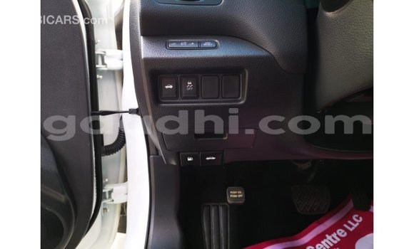 Nunua Imported Nissan Altima Nyeupe Gari ndani ya Import - Dubai nchini Somalia Nunua Imported Nissan Altima Nyeupe Gari ndani ya Import - Dubai nchini Somalia