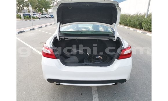 Nunua Imported Nissan Altima Nyeupe Gari ndani ya Import - Dubai nchini Somalia Nunua Imported Nissan Altima Nyeupe Gari ndani ya Import - Dubai nchini Somalia