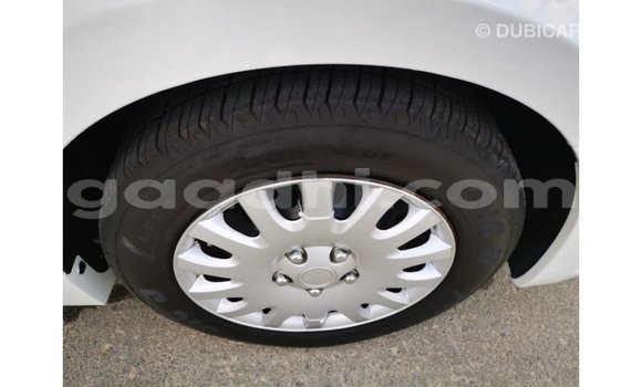 Nunua Imported Nissan Altima Nyeupe Gari ndani ya Import - Dubai nchini Somalia Nunua Imported Nissan Altima Nyeupe Gari ndani ya Import - Dubai nchini Somalia