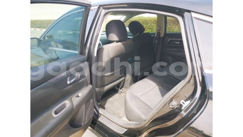 Big with watermark nissan altima somalia import dubai 4254