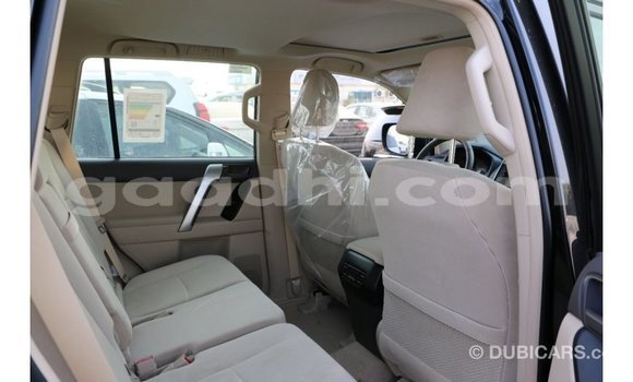 Nunua Imported Toyota Prado Nyeusi Gari ndani ya Import - Dubai nchini Somalia Nunua Imported Toyota Prado Nyeusi Gari ndani ya Import - Dubai nchini Somalia