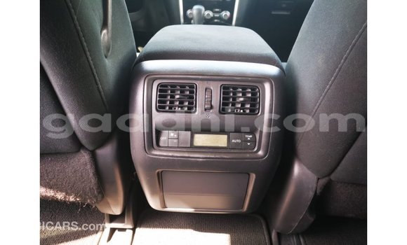 Nunua Imported Nissan Pathfinder Nyingine Gari ndani ya Import - Dubai nchini Somalia Nunua Imported Nissan Pathfinder Nyingine Gari ndani ya Import - Dubai nchini Somalia