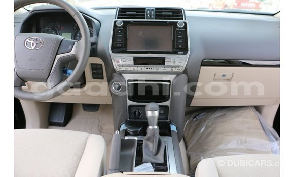 Nunua Imported Toyota Prado Nyeusi Gari ndani ya Import - Dubai nchini Somalia Nunua Imported Toyota Prado Nyeusi Gari ndani ya Import - Dubai nchini Somalia